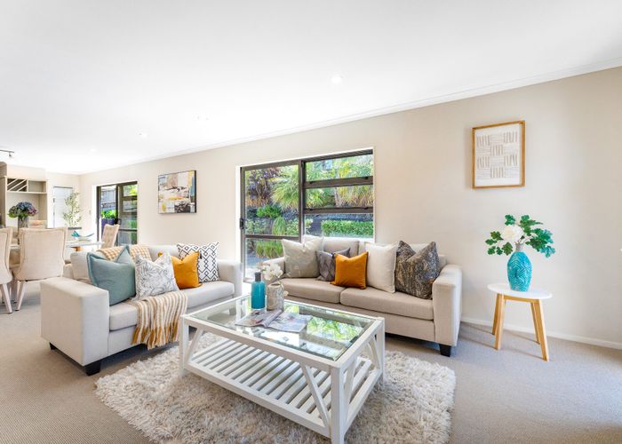  at 8 Carol Lee Place, Albany, North Shore City, Auckland