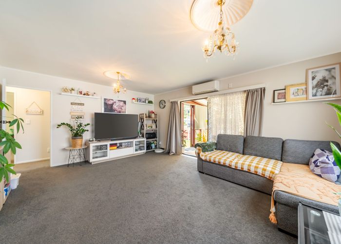  at 1/2 Watkins Grove, Taita, Lower Hutt, Wellington