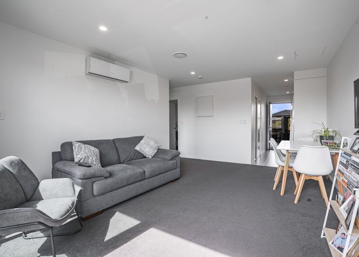  at 1/65 Pragma Rise, Huntington, Hamilton, Waikato