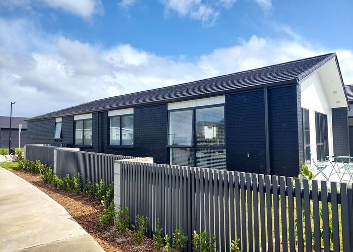  at 10 Steppe Drive, Ramarama, Franklin, Auckland