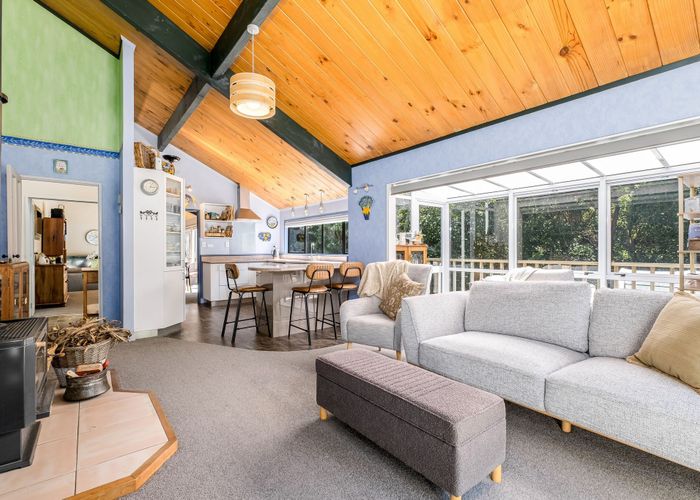  at 6 Anchor Lane, Whitby, Porirua, Wellington