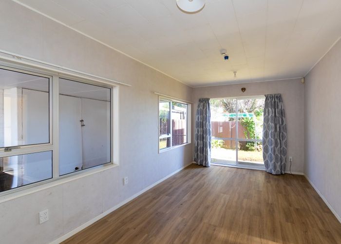  at 11 Jellicoe Place, Tamatea, Napier