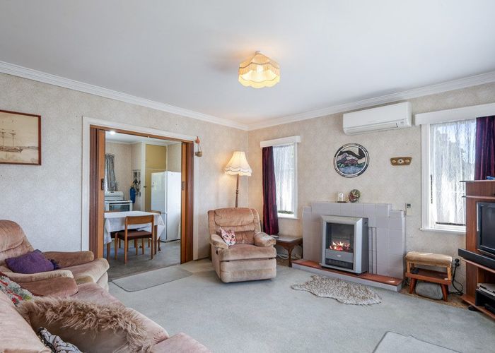  at 171 Wellington Road, Wainuiomata, Lower Hutt