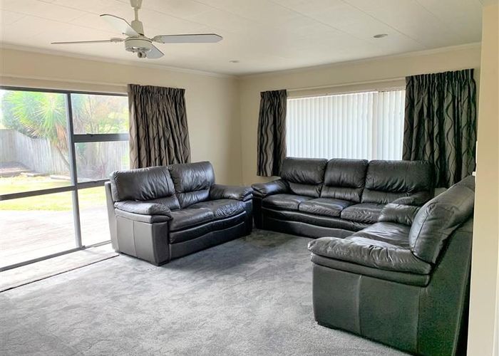  at 4 Melia Place, Richmond