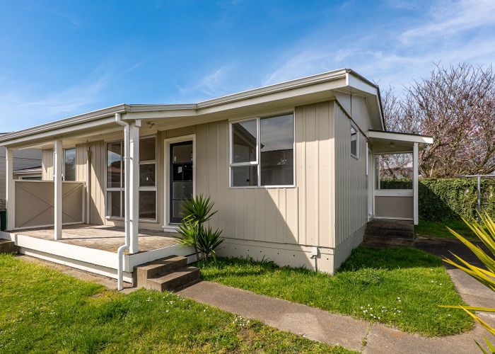  at 59 Kuaka Crescent, Bromley, Christchurch City, Canterbury