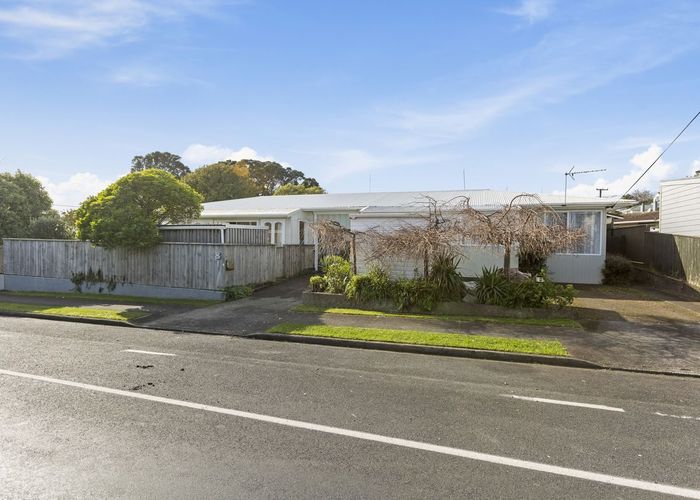  at 8 Omata Road, Westown, New Plymouth, Taranaki