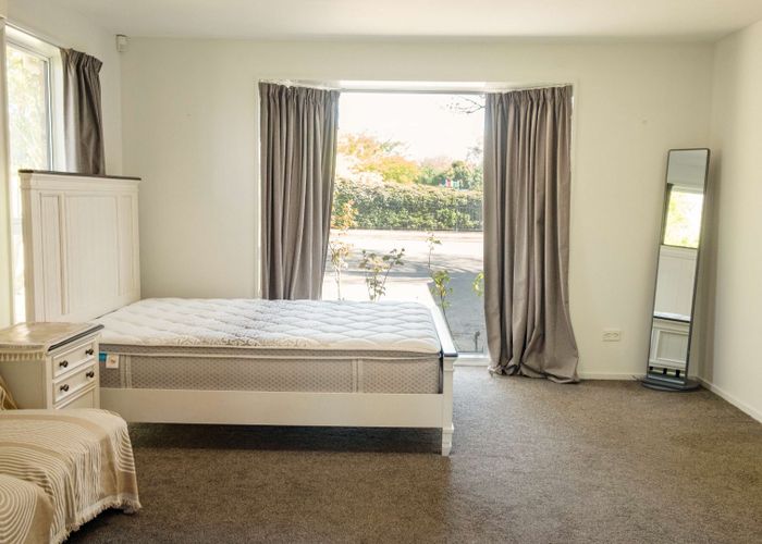  at 72 Avonhead Road, Avonhead, Christchurch City, Canterbury