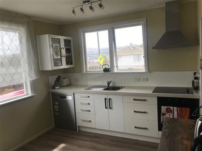  at 44 Takapuwahia Drive, Takapuwahia, Porirua