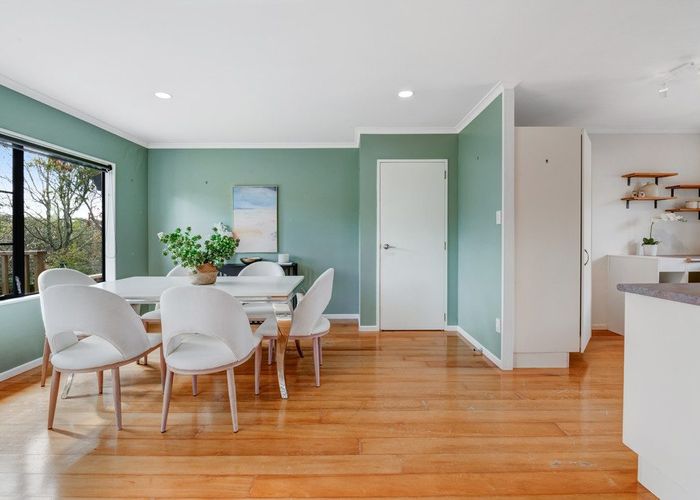  at 2/20 Greta Place, Stanmore Bay, Rodney, Auckland