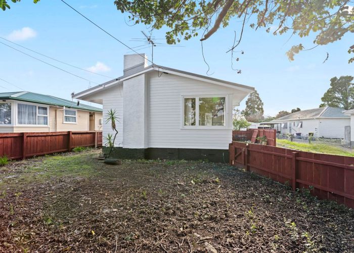  at 67 Cobham Crescent, Kelston, Waitakere City, Auckland