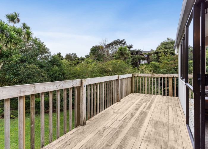  at 85 Fairclough Road, Beach Haven, Auckland