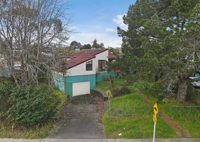  at 4 West Harbour Drive, West Harbour, Auckland