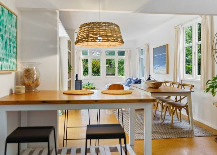  at 42 Field Way, Waikanae Beach, Kapiti Coast, Wellington