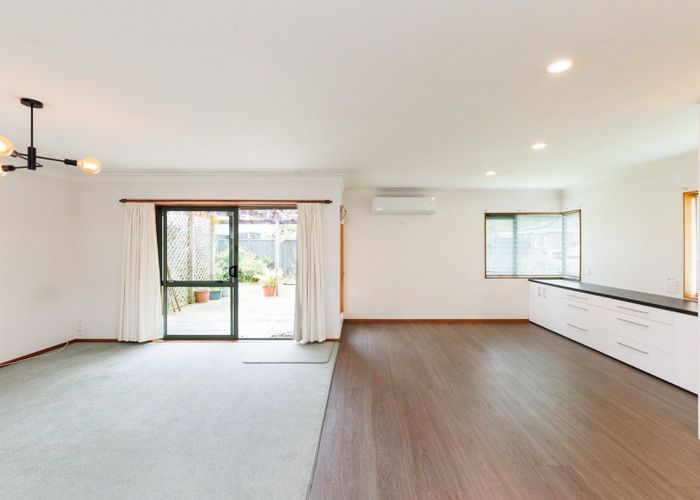  at 9 Edgecombe Court, Roslyn, Palmerston North