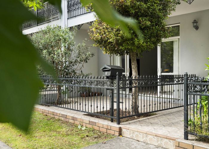  at 10/126 Stancombe Road, Flat Bush, Manukau City, Auckland