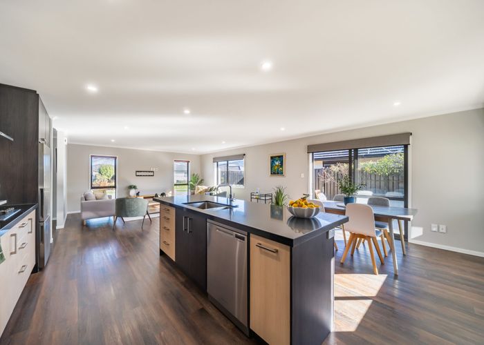  at 16 Te Punga Road, Wallaceville, Upper Hutt, Wellington