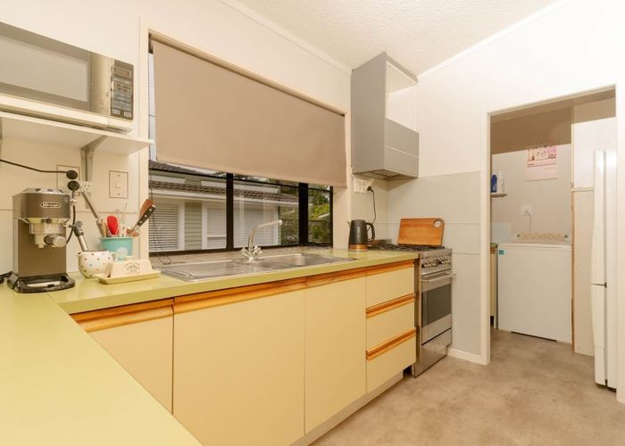  at 68A Muir Avenue, Mangere Bridge, Manukau City, Auckland
