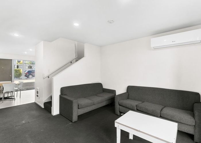 at 4/340 Lincoln Road, Addington, Christchurch