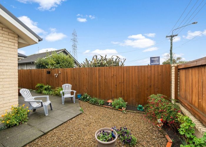  at 1/292 Halswell Road, Halswell, Christchurch City, Canterbury