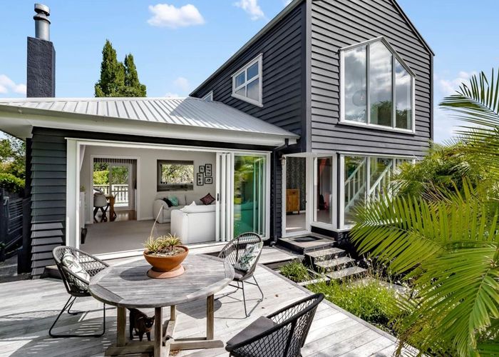  at 93 Edmund Street, Saint Heliers, Auckland