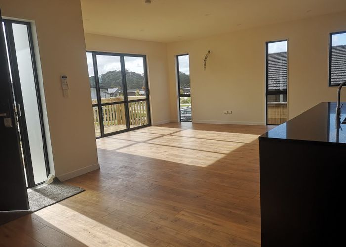  at 4 Joseph Kokich Avenue, Swanson, Auckland