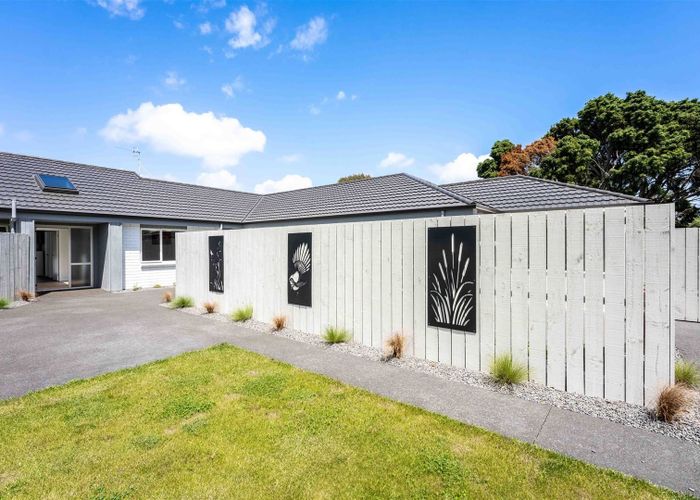  at 63 King Arthur Drive, Otaihanga, Paraparaumu