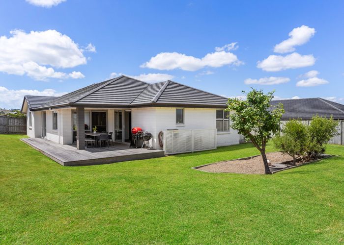  at 13 Artists Avenue, Beachlands, Auckland