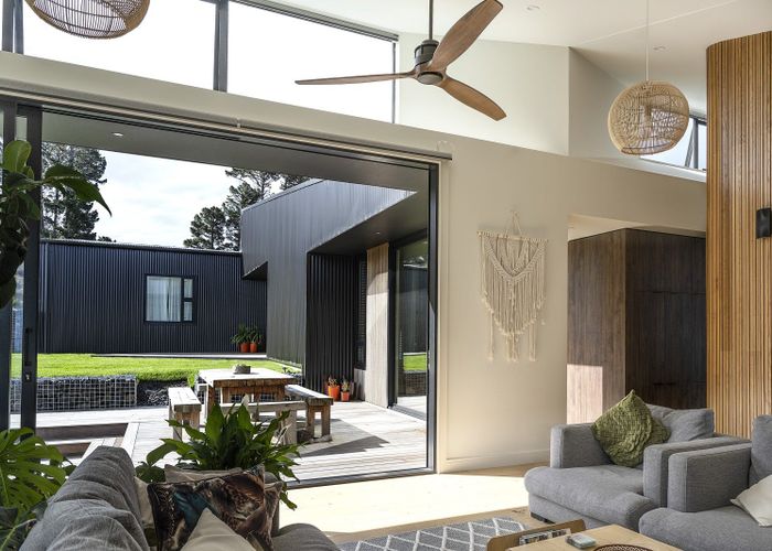  at 22 Highgrove, Saint Clair, Dunedin