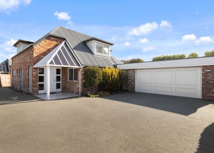  at 195 Memorial Avenue, Burnside, Christchurch