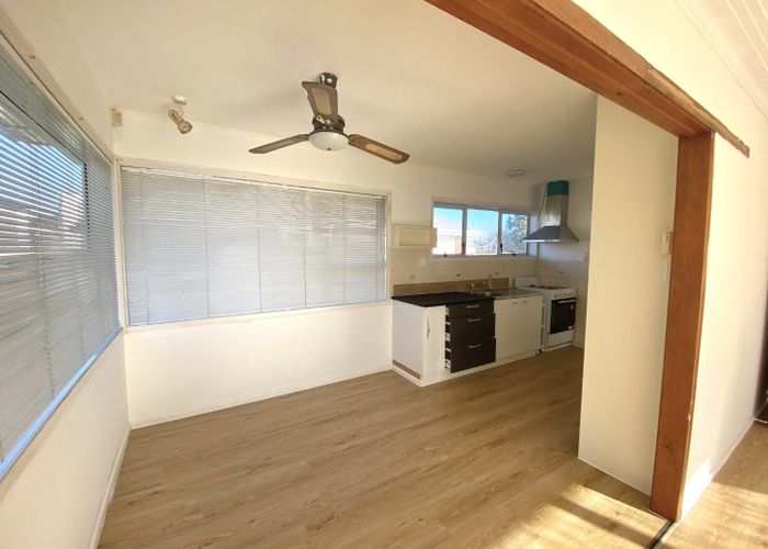  at 15 McDonald Rd, Papatoetoe, Manukau City, Auckland