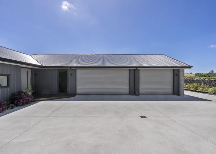  at 6 Capstone Place, Kamo