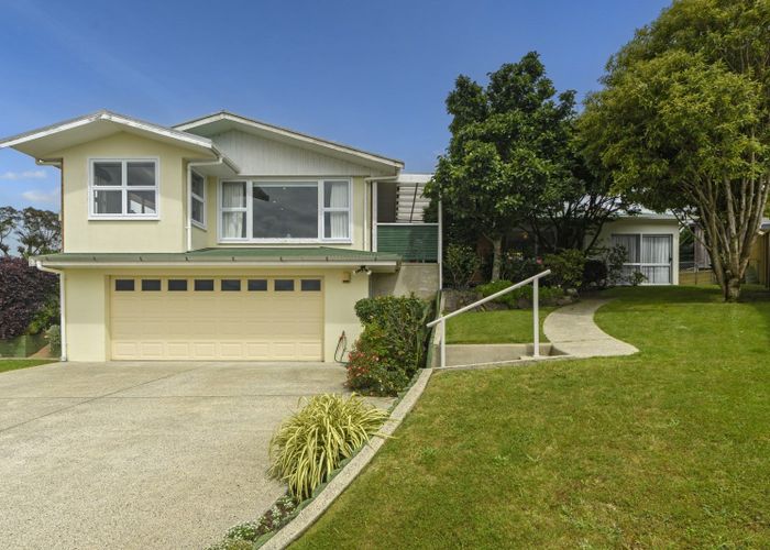  at 24 Highfield Crescent, Brookfield, Tauranga