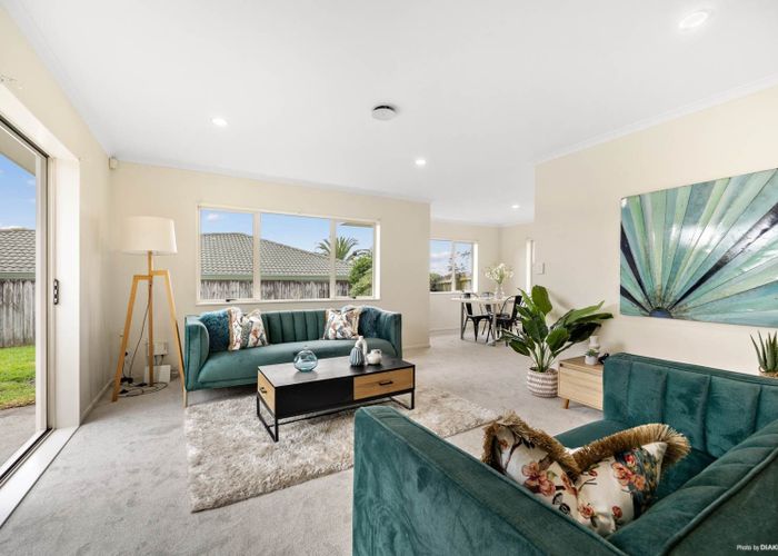  at 11 Jeffery Reeve Crescent, Ranui, Auckland