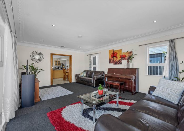  at 80D Wallace Road, Papatoetoe, Auckland