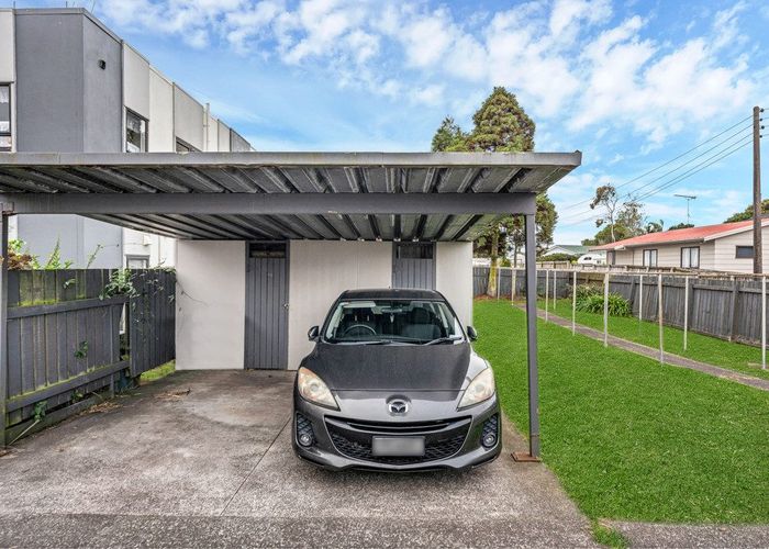  at 11/56 Ferndale Road, Mount Wellington, Auckland City, Auckland