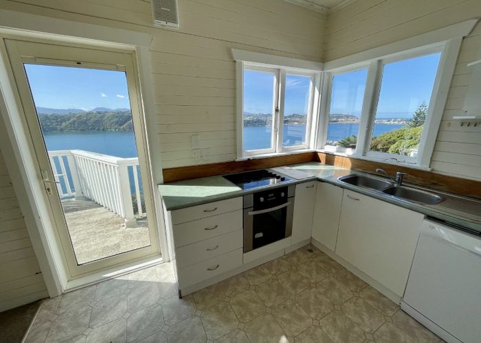  at 98 Te Anau Road, Hataitai, Wellington, Wellington