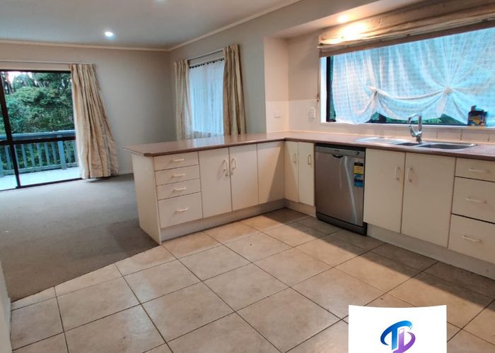  at 21 Hakea Place, Totara Heights, Manukau City, Auckland