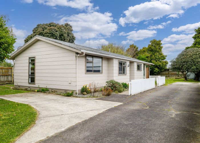  at 6 Marybank Mews, Highbury, Palmerston North, Manawatu / Whanganui