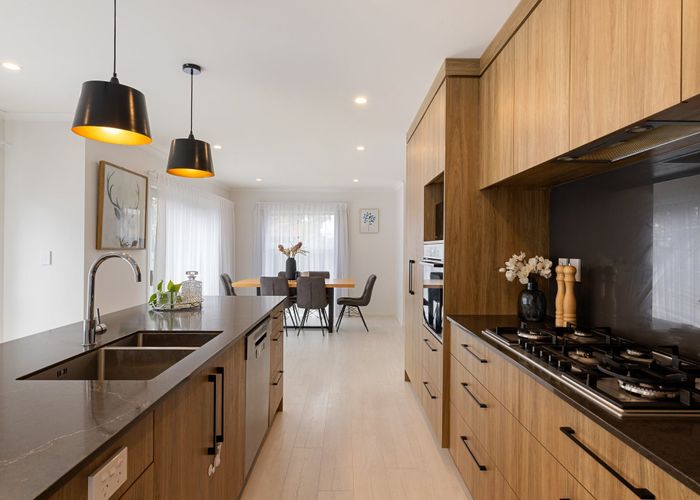  at 43 Kauri Point Drive, Rototuna North, Hamilton