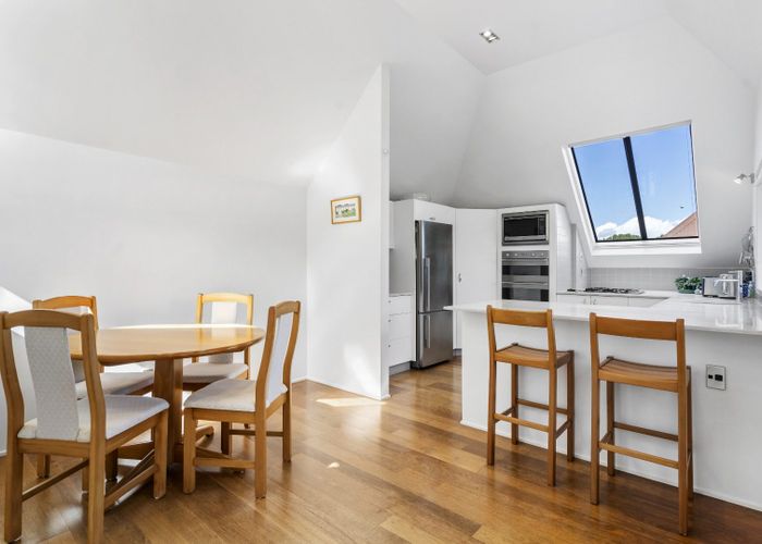  at 2/31 Clifton Road, Herne Bay, Auckland City, Auckland