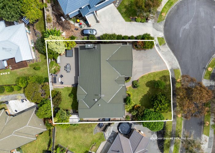  at 7 Guernsey Place, Grandview Heights, Hamilton