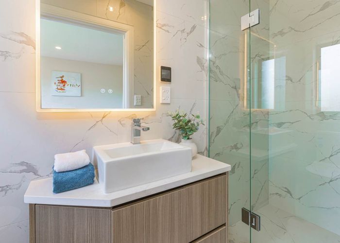  at 63 Kawiti Avenue, Point England, Auckland City, Auckland