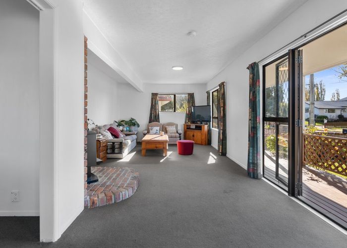  at 37 Darroch Street, Belfast, Christchurch City, Canterbury