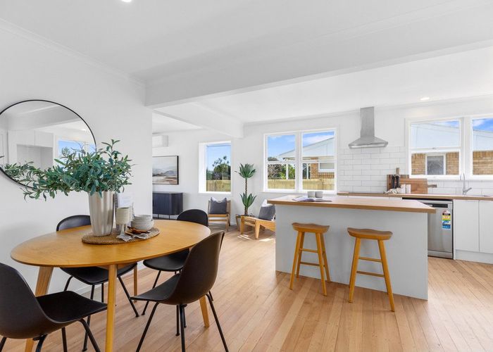  at 8 Henderson Crescent, Parkvale, Tauranga, Bay Of Plenty
