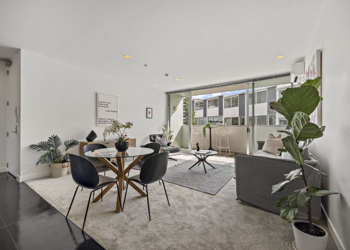  at 8 Fisher-Point Drive, Freemans Bay, Auckland City, Auckland