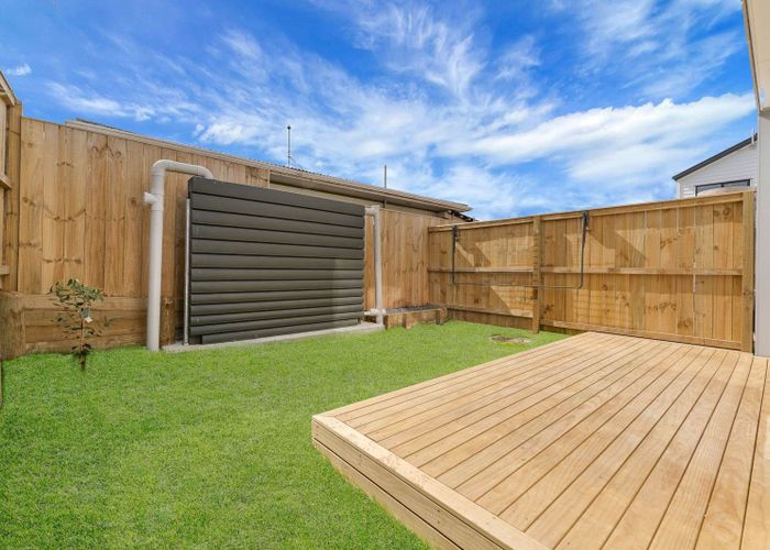  at Lot 5, 42 Burbank Avenue, Manurewa, Manukau City, Auckland