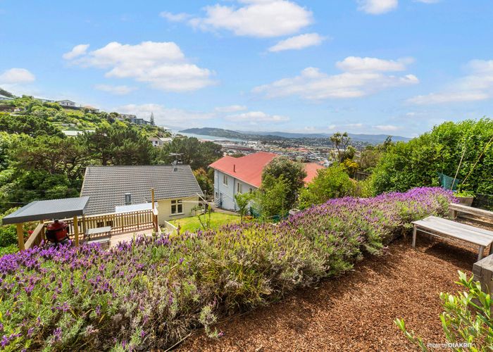  at 120 Sutherland Road, Melrose, Wellington