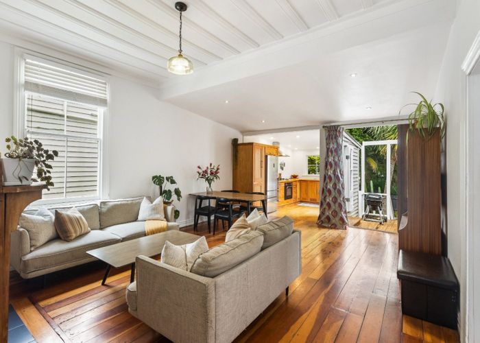  at 30 Buchanan Street, Kingsland, Auckland City, Auckland