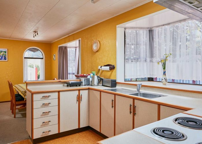  at 2 Heatherlea Street, Outer Kaiti, Gisborne
