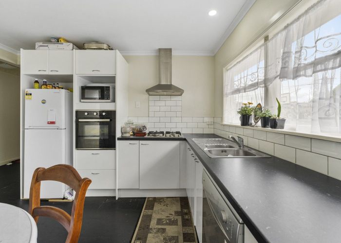 at 21 Russell Road, Fairy Springs, Rotorua